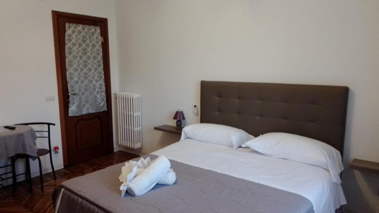 Affittacamere L'Orchidea Ventimiglia Exteriér fotografie